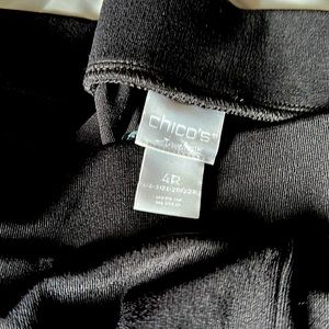 Never worn Chicos travelers pants